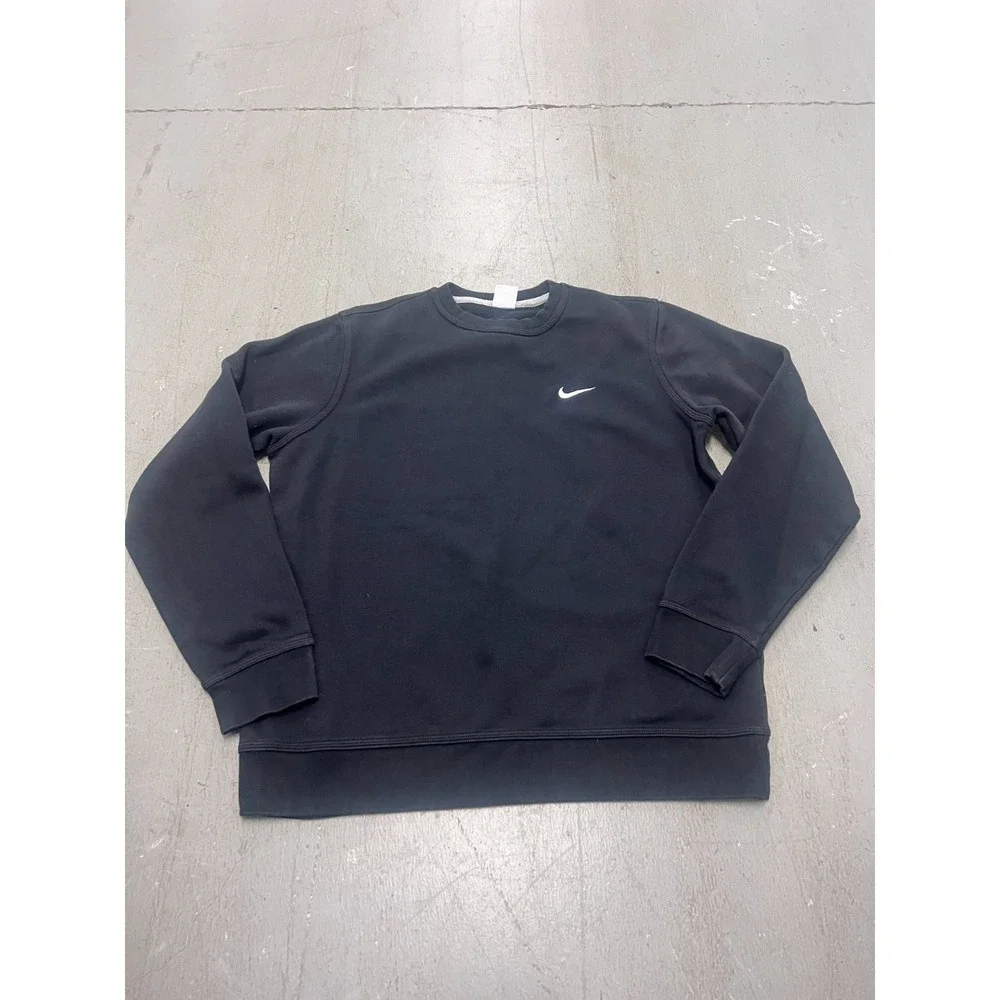 Nike Men's Black Solo Swoosh Fleece Crew Sweatshirt 611467-010 Casual Gorpcore - Picture 1 of 8